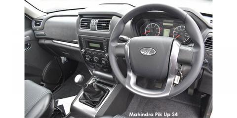 Mahindra Pik Up 2.2CRDe single cab 4x4 S4 - Image credit: © 2024 duoporta. Generic Image shown.