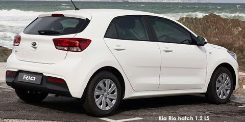 Kia Rio Hatchback >> New Kia Rio Hatch 1 2 Ls With Up To R 5 000 Discount Kia Rio Hatchback >> New Kia Rio Hatch 1 2 Ls With Up To R 5 000 Discount