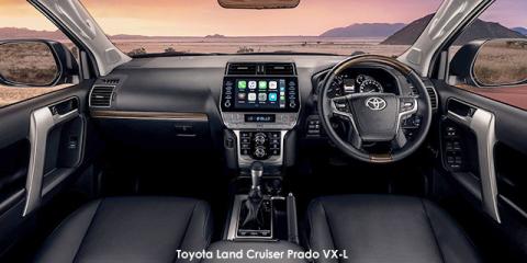 Toyota Land Cruiser Prado 4.0 VX - Image credit: © 2022 duoporta. Generic Image shown.