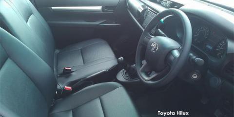 Toyota Hilux 2.4GD S - Image credit: © 2022 duoporta. Generic Image shown.