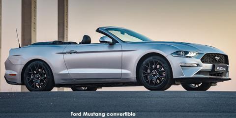 Ford Mustang 5.0 GT convertible - Image credit: © 2022 duoporta. Generic Image shown.