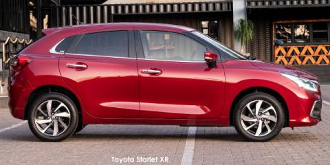 Toyota Starlet 1.5 XR manual - Image credit: © 2024 duoporta. Generic Image shown.