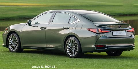 Lexus ES 300h SE - Image credit: © 2024 duoporta. Generic Image shown.