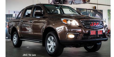 JAC T6 2.8TDi double cab 4WD Lux - Image credit: © 2024 duoporta. Generic Image shown.