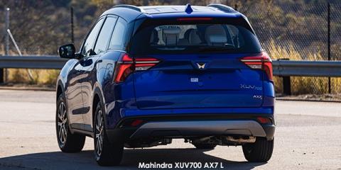 Mahindra XUV700 2.0T AX7 - Image credit: © 2024 duoporta. Generic Image shown.