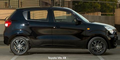 Toyota Vitz 1.0 XR auto - Image credit: © 2024 duoporta. Generic Image shown.