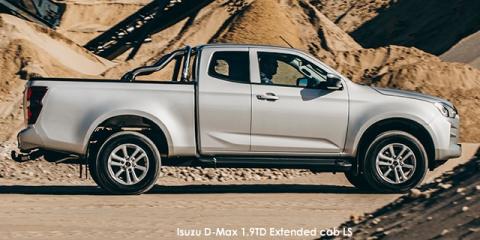 Isuzu D-Max 1.9TD Extended cab LS manual - Image credit: © 2024 duoporta. Generic Image shown.
