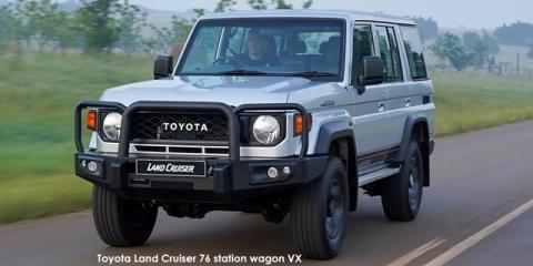 Toyota Land Cruiser 76 2.8GD-6 station wagon VX - Image credit: © 2024 duoporta. Generic Image shown.