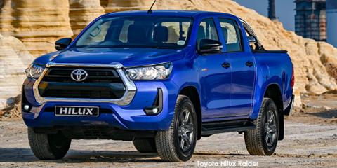 Toyota Hilux 2.4GD-6 double cab 4x4 Raider manual - Image credit: © 2024 duoporta. Generic Image shown.