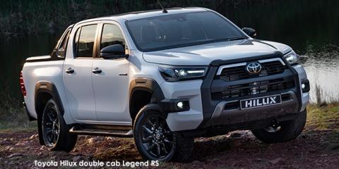 Toyota Hilux 2.8GD-6 double cab Legend manual - Image credit: © 2024 duoporta. Generic Image shown.