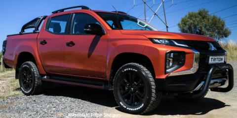 Mitsubishi Triton 2.4DI-D double cab 4x4 Shogun - Image credit: © 2024 duoporta. Generic Image shown.