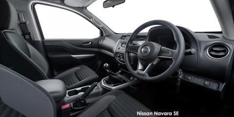 Nissan Navara 2.5DDTi double cab SE manual - Image credit: © 2024 duoporta. Generic Image shown.