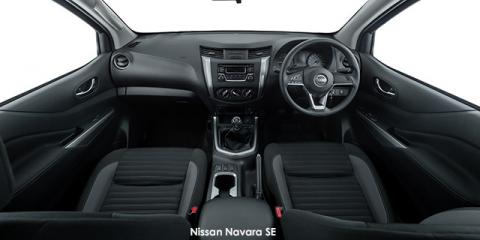 Nissan Navara 2.5DDTi double cab SE 4x4 - Image credit: © 2024 duoporta. Generic Image shown.