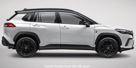 Toyota Corolla Cross 1.8 GR-Sport - Image credit: © 2025 duoporta. Generic Image shown.