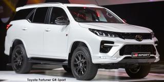 Toyota Fortuner - Image credit: © 2025 duoporta. Generic Image shown.