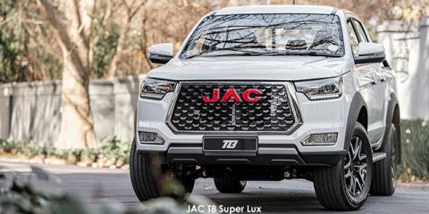 JAC T8 2.0CTI double cab Super Lux - Image credit: © 2025 duoporta. Generic Image shown.