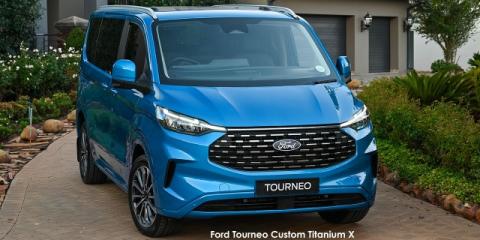 Ford Tourneo Custom 2.0SiT Titanium X - Image credit: © 2025 duoporta. Generic Image shown.