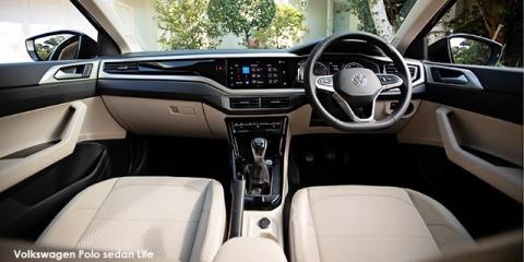 Volkswagen Polo sedan 1.6 manual - Image credit: © 2025 duoporta. Generic Image shown.
