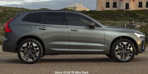 Volvo XC60 T8 Plug-In Hybrid AWD Plus Bright - Image credit: &copy; 2025 duoporta. Generic Image shown.