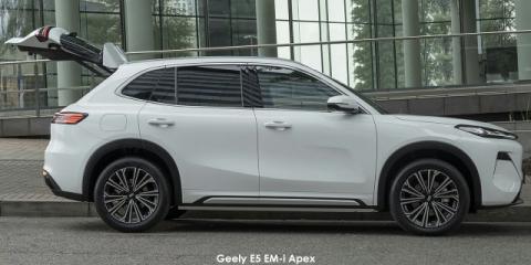 Geely E5 EM-i Aspire - Image credit: &copy; 2026 duoporta. Generic Image shown.