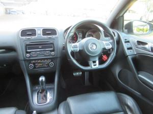 Volkswagen Golf GTI auto - Image 10