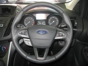 Ford Kuga 1.5T Ambiente - Image 8