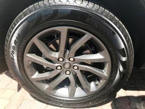 Land Rover Discovery Sport 2.0i4 D HSE - Image 7