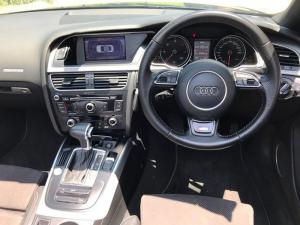 Audi A5 2.0 TDi Cab Multi - Image 6