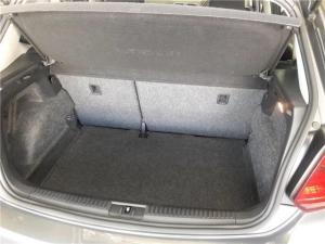 Volkswagen Polo hatch 1.2TSI Comfortline - Image 4