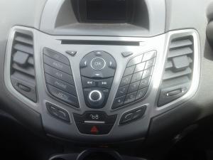 Ford Fiesta 5-door 1.0T Ambiente - Image 12