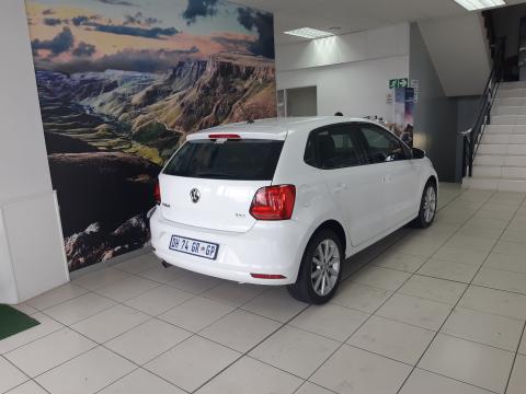 Image Volkswagen Polo hatch 1.2TSI Highline