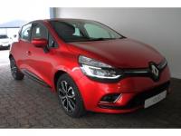Thumbnail Renault Clio IV 900 T Dynamique 5-Door