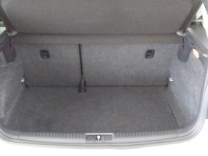 Volkswagen Polo hatch 1.2TSI Comfortline - Image 13
