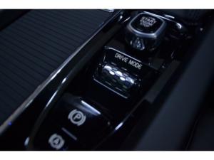Volvo XC60 D4 AWD Momentum - Image 10