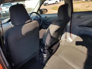 Toyota Etios hatch 1.5 Sport - Image 7