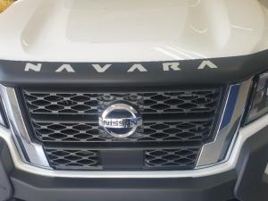 Nissan Navara 2.5DDTi double cab LE 4x4 auto - Image 2