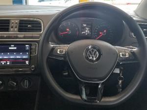 Volkswagen Polo sedan 1.6 Comfortline - Image 19