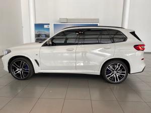 BMW X5 M50d - Image 5
