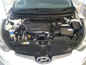 Hyundai Elantra 1.6 Executive auto - Image 22
