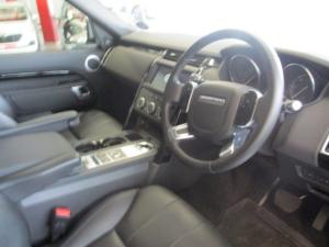 Land Rover Discovery 3.0 TD6 SE - Image 3