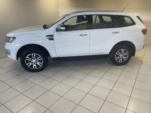 Ford Everest 2.2TDCi XLT auto - Image 2