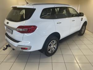 Ford Everest 2.2TDCi XLT auto - Image 4