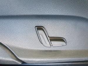 Mercedes-Benz GLC GLC250 4Matic AMG Line - Image 11