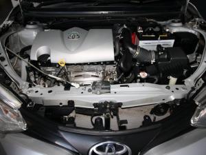 Toyota Yaris 1.5 Xi - Image 11