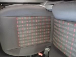 Ford Figo hatch 1.5 Ambiente - Image 10