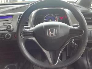 Honda Civic 1.8 LXi automatic - Image 4