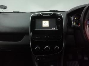 Renault Clio IV 900 T Expression 5-Door - Image 10