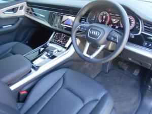 Audi Q7 3.0 TDI Quattro TIP S Line - Image 6