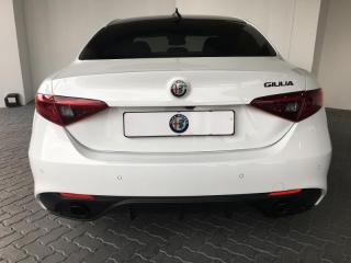 Alfa Romeo Giulia 2.0T Veloce