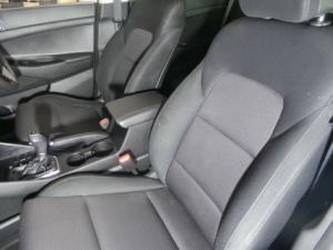 Hyundai Tucson 2.0 Premium auto - Image 10